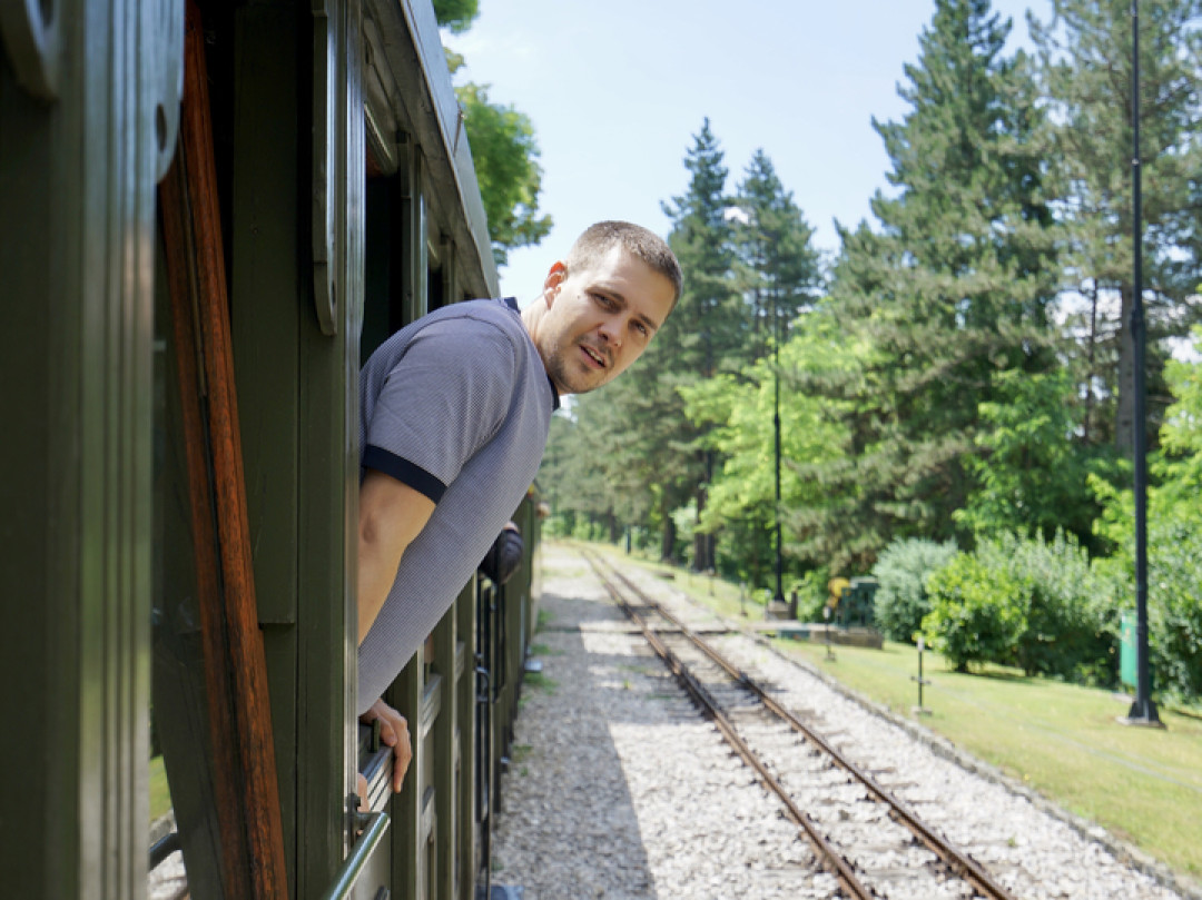 Милош Бикович