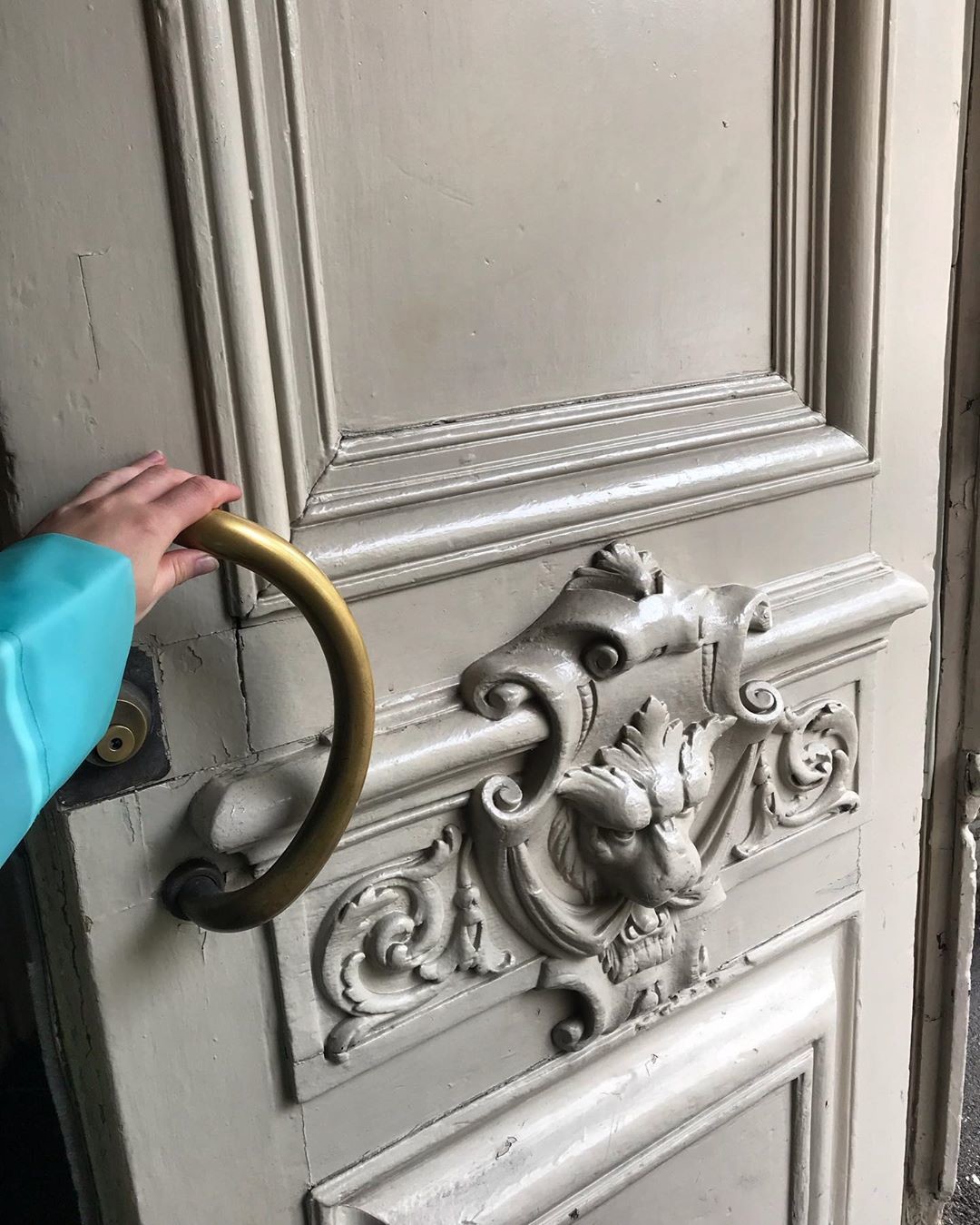 Реставрация дверей из дерева