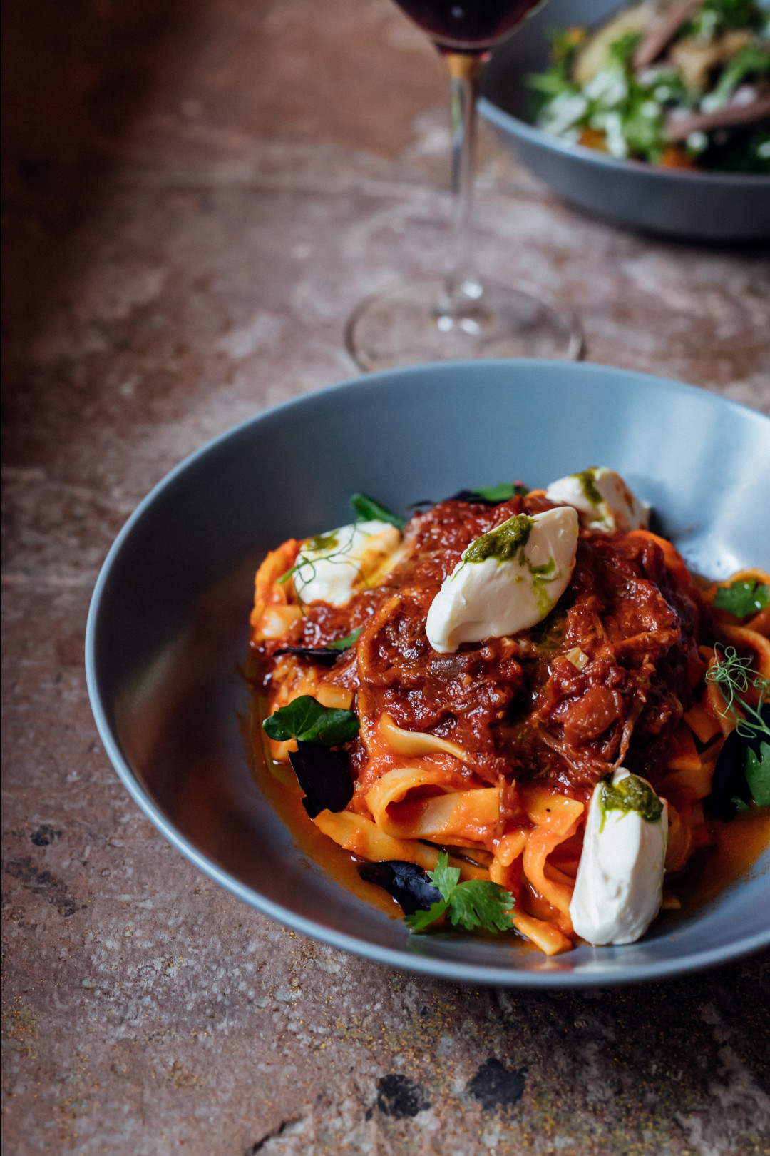 Фетучини с рагу из бычьих хвостов