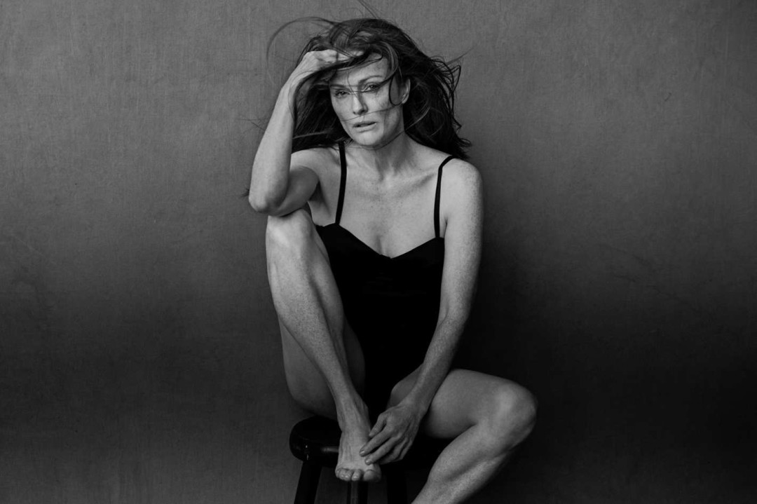 Джулианна Мур в объективе Питера Линдберга, 2017