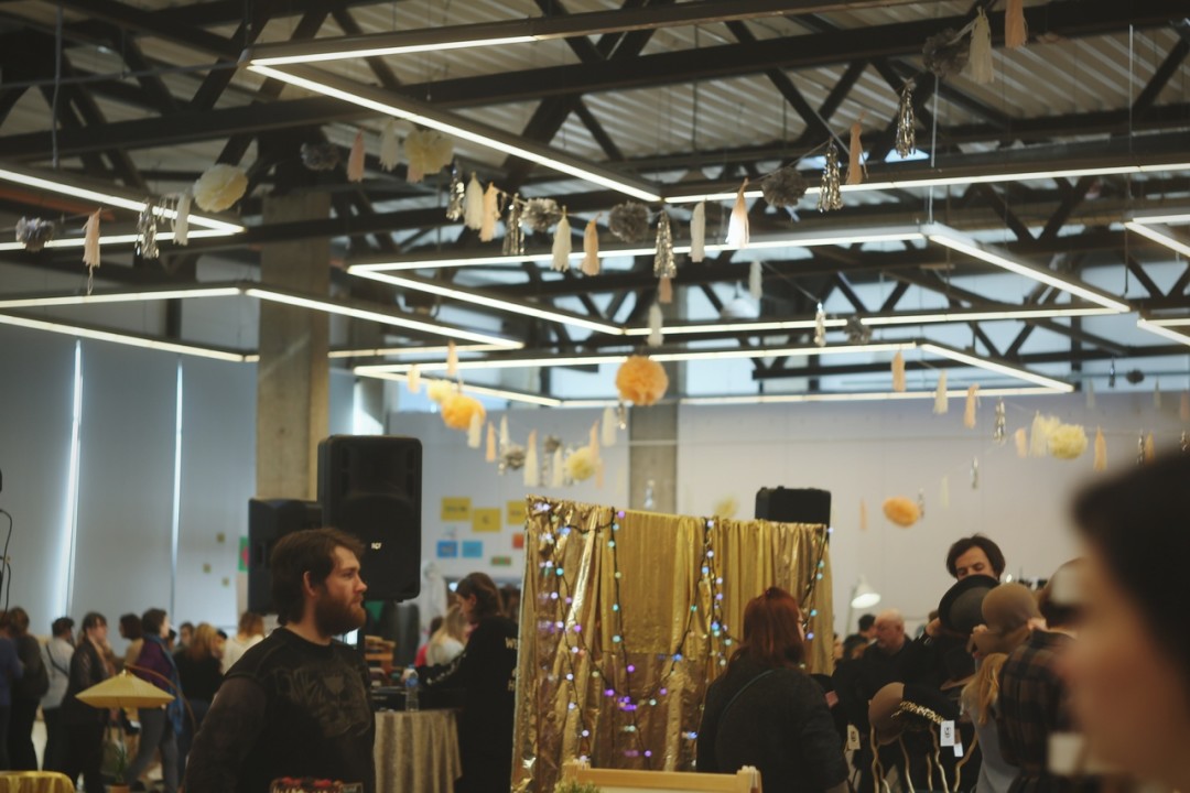 Предыдущая «Интеллигентная барахолка» на «Ленполиграфмаше»