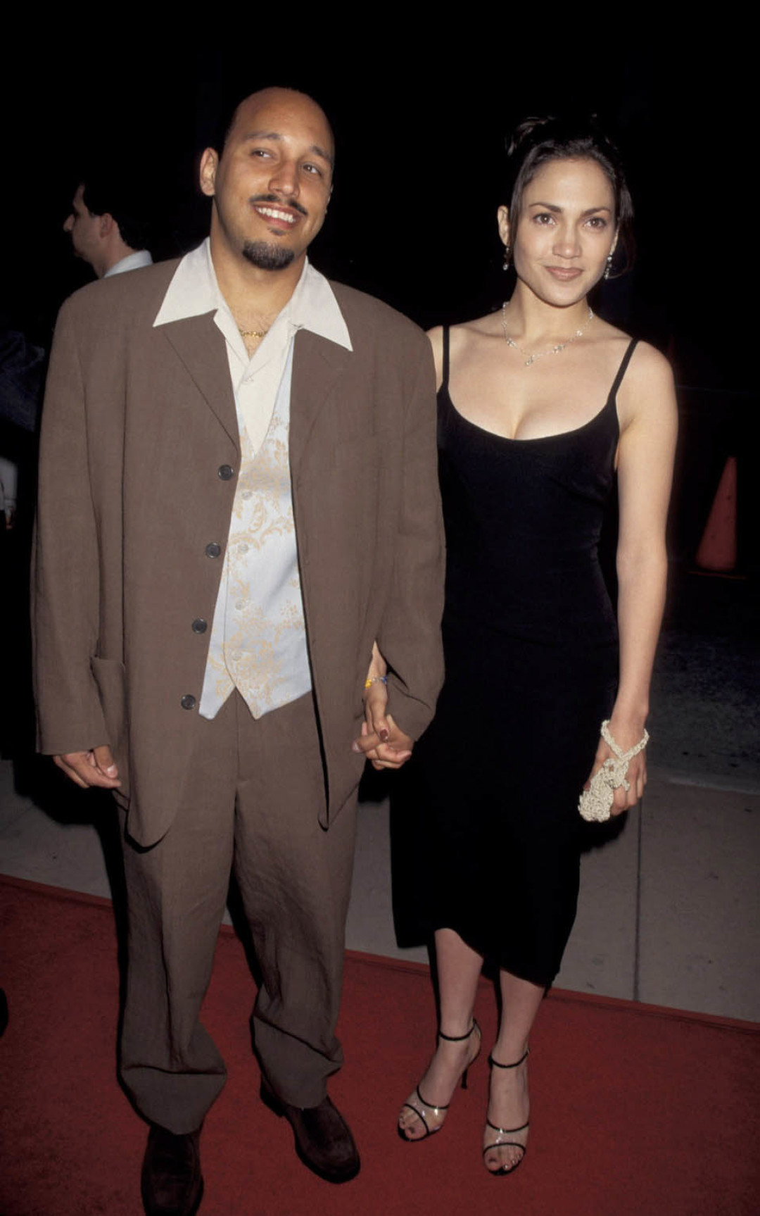 Дженнифер Лопес с Дэвидом Крузом на премьере фильма «Моя семья», 1995