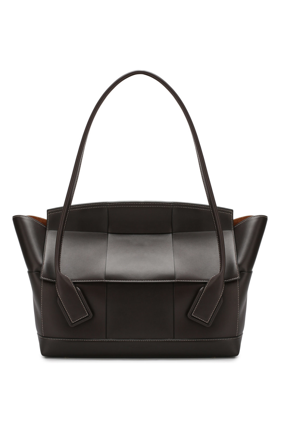 Bottega Veneta, 283 500 рублей (ДЛТ)