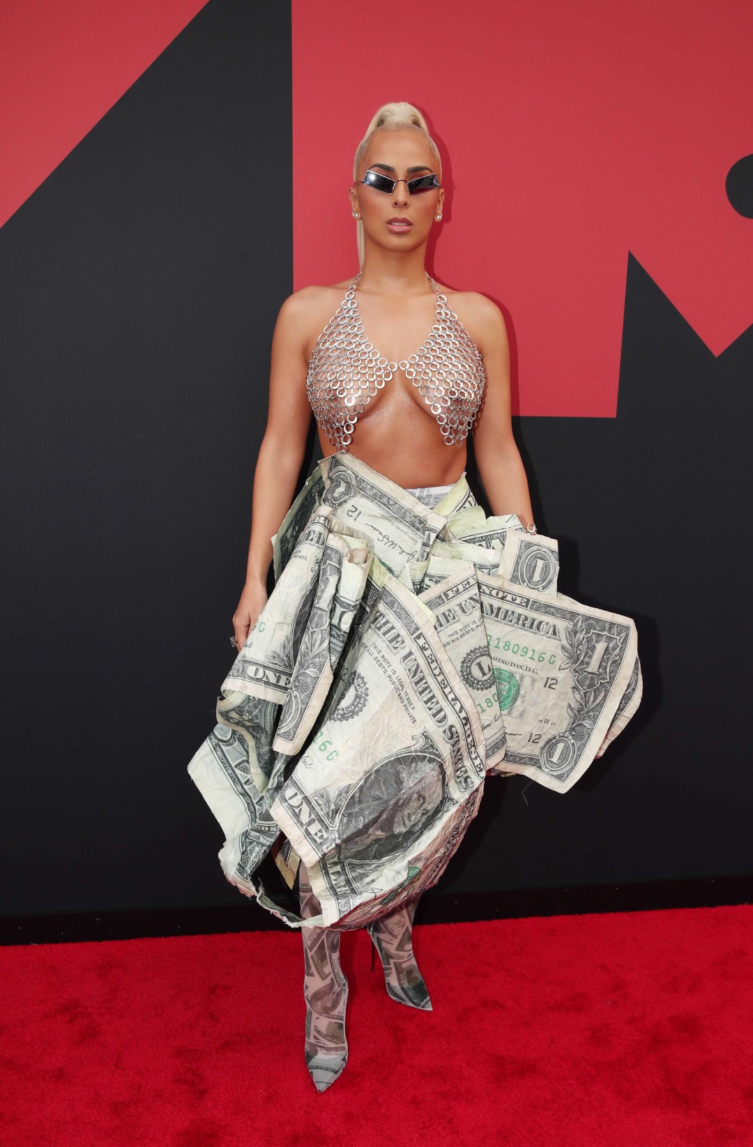 Певица Вероника Вега