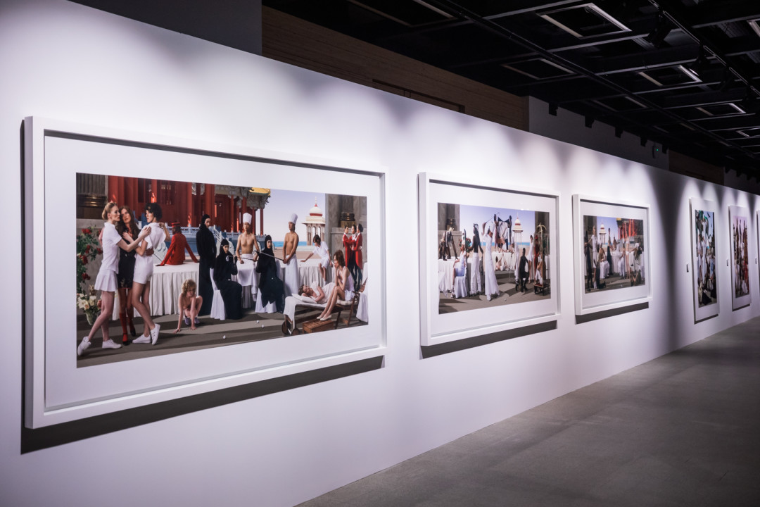 Работы из серии «Пиры Трималхиона». Фото: Михаил Вильчук