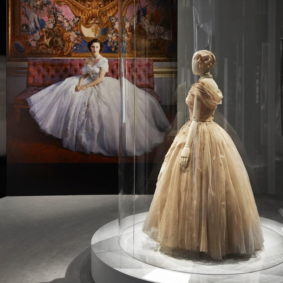 Выставка «Christian Dior: Designer of Dreams» в Музее Виктории и Альберта