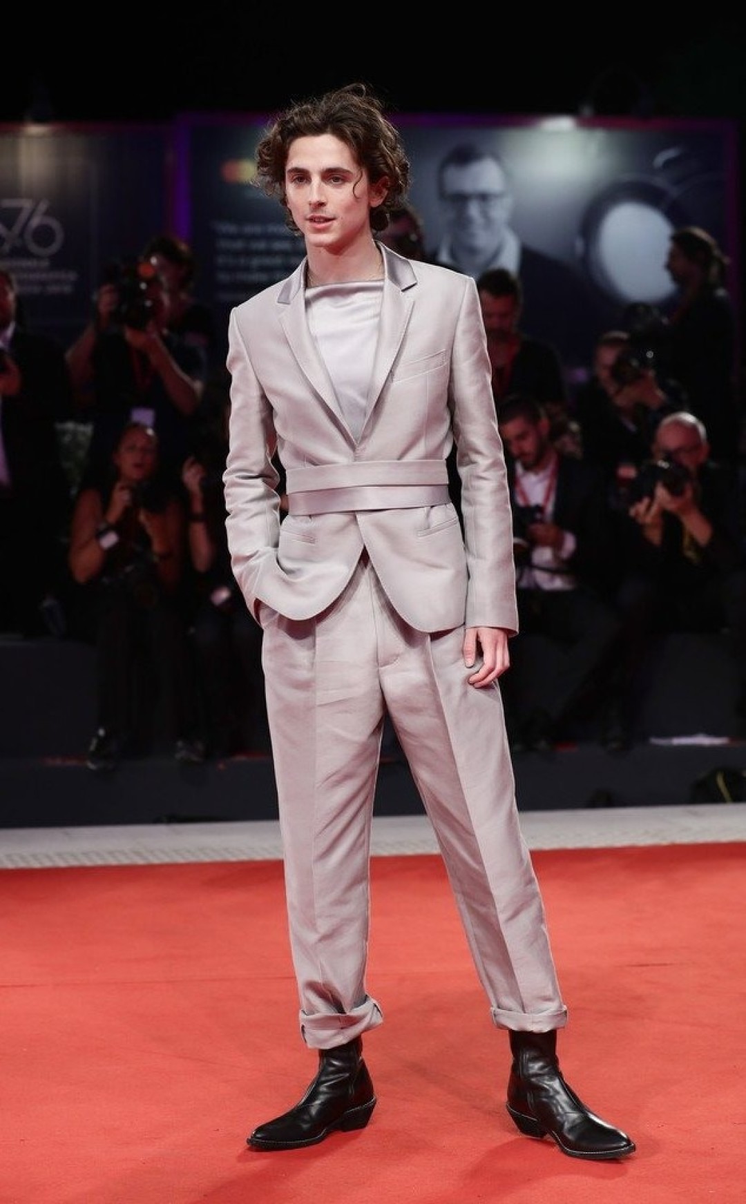 Тимоти Шаламе в Haider Ackermann на премьере фильма «Король»