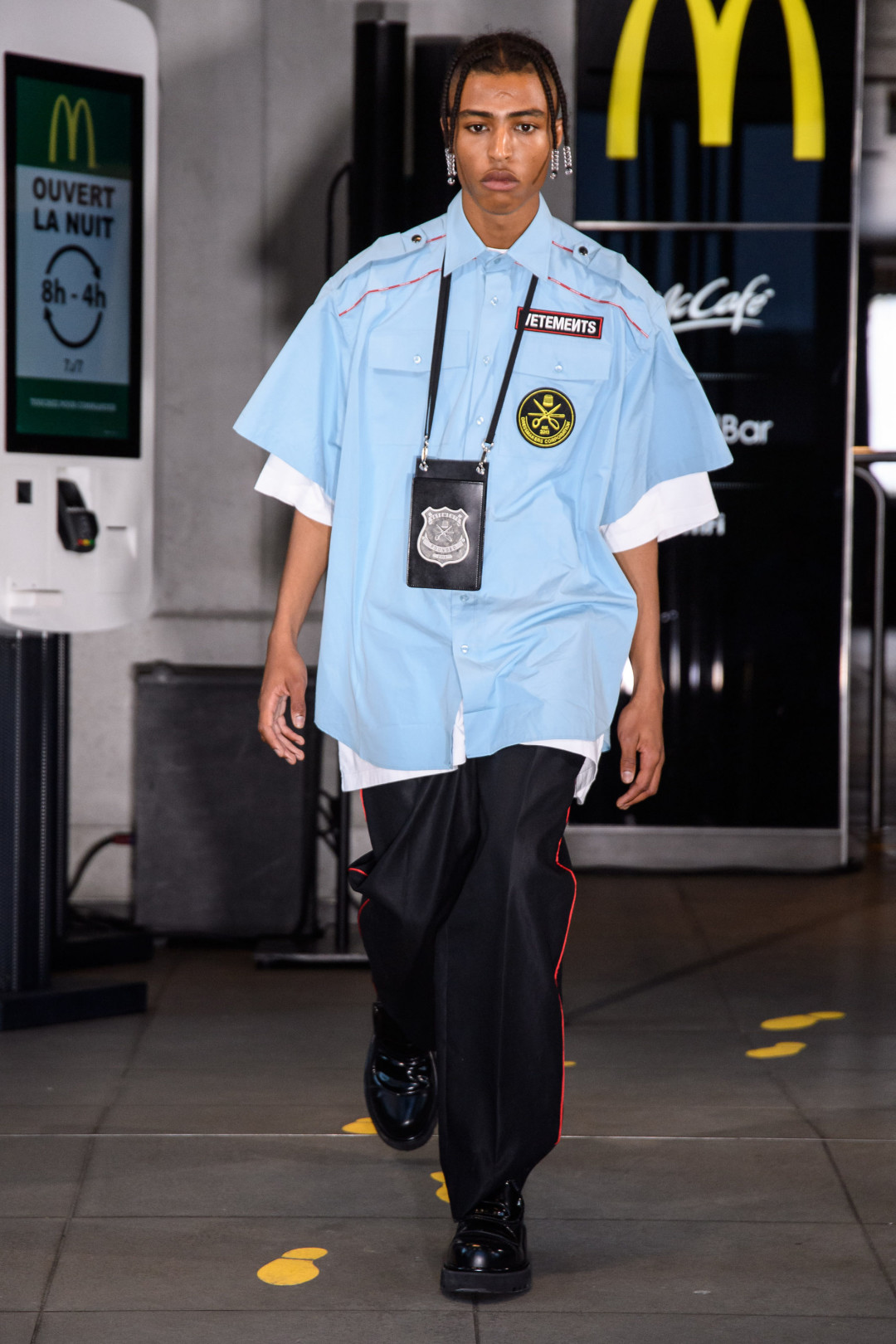Demna gvasalia vetements 2018 sale
