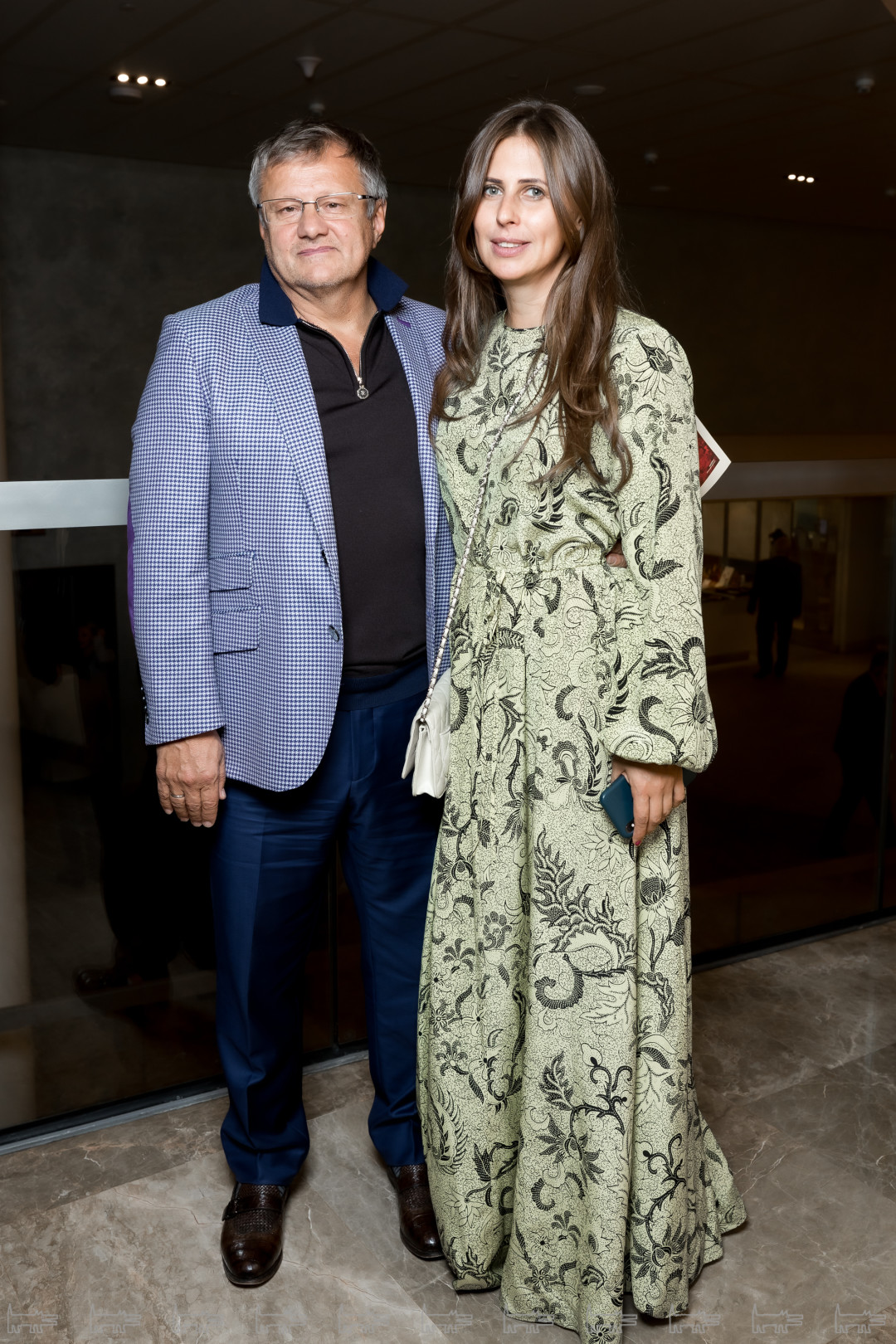 Анна Нова. Олег Баринов