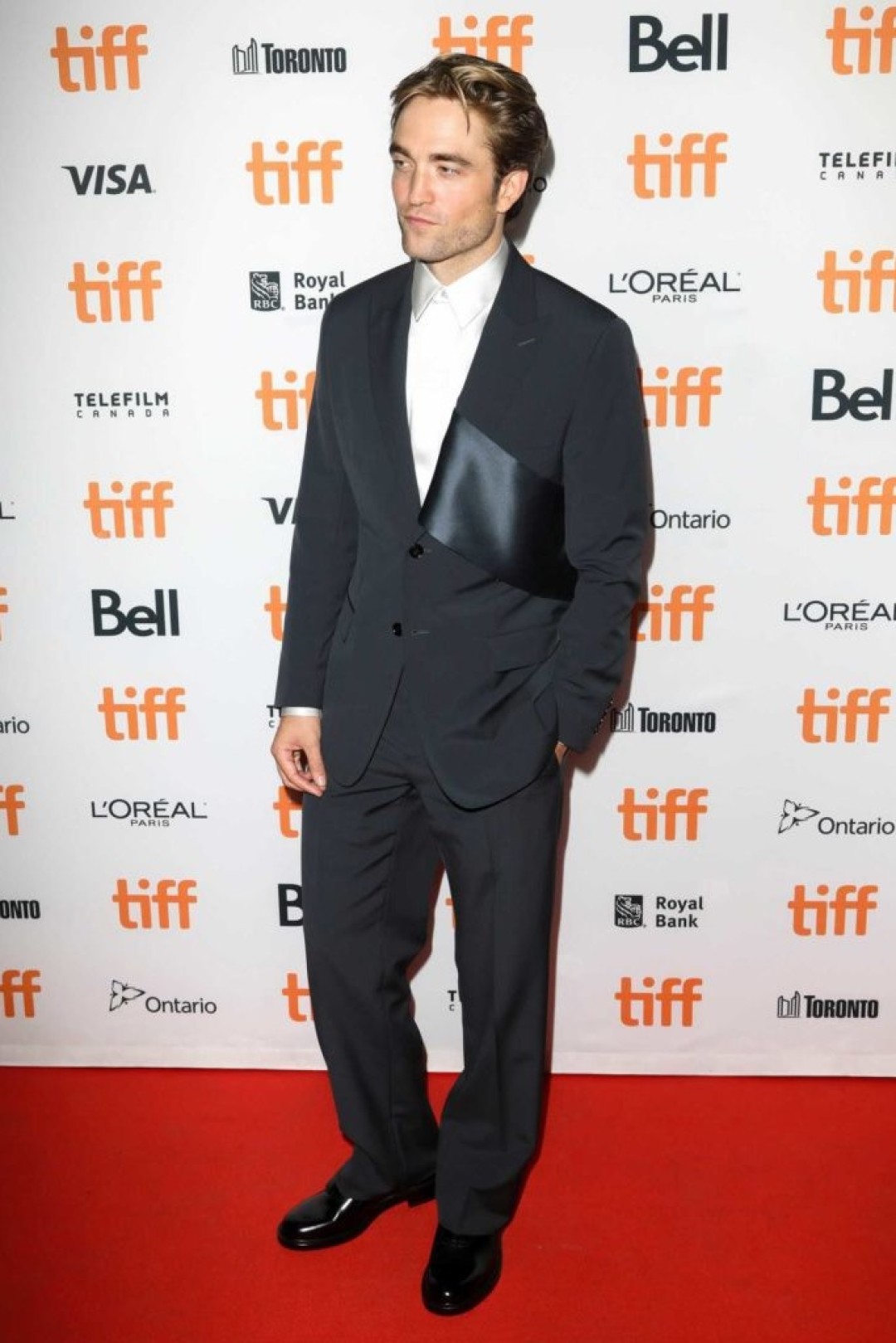 Роберт Паттинсон на премьере фильма «Маяк»