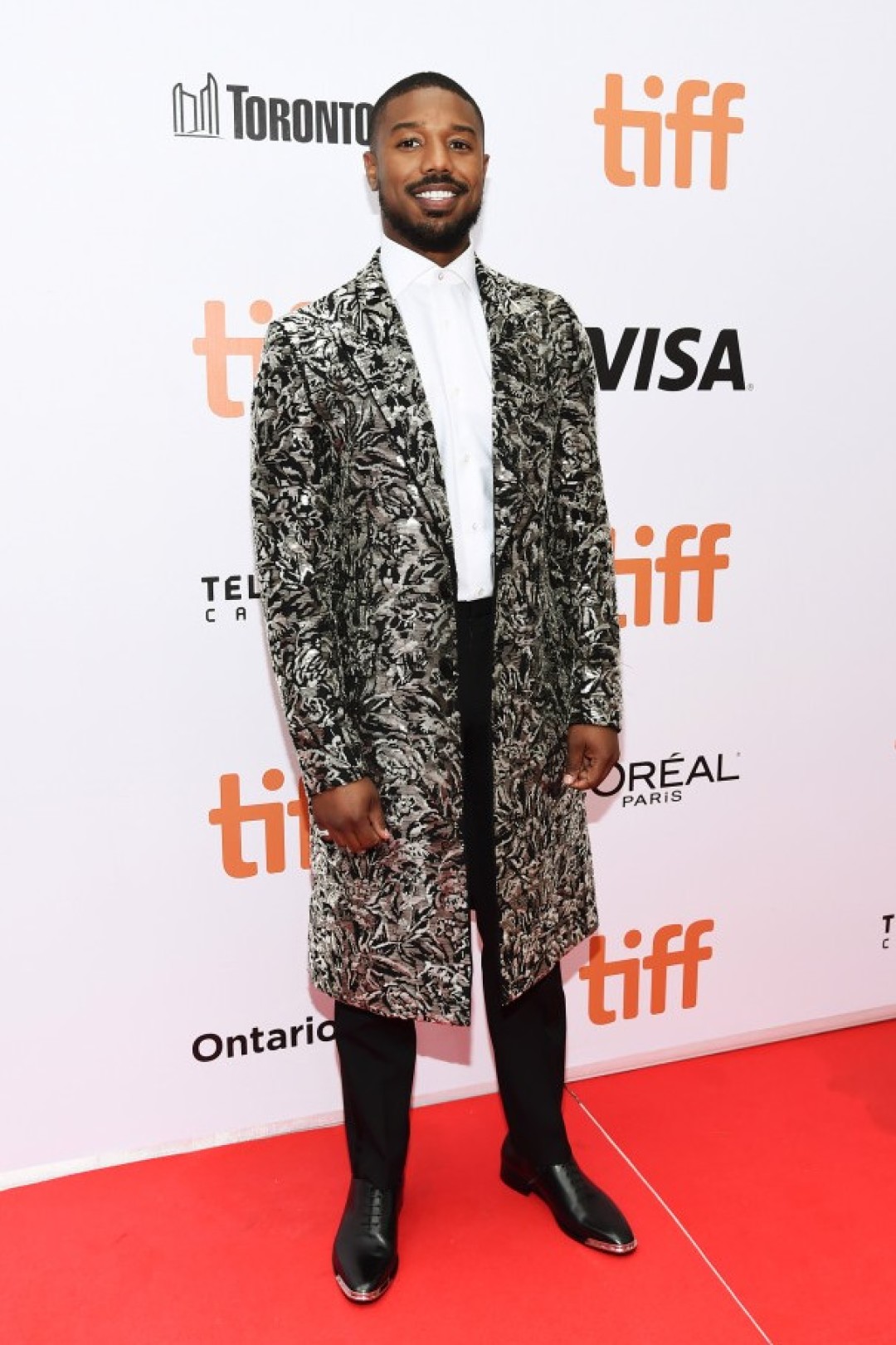 Майкл Б. Джордан в Givenchy на премьере фильма «Просто помиловать»