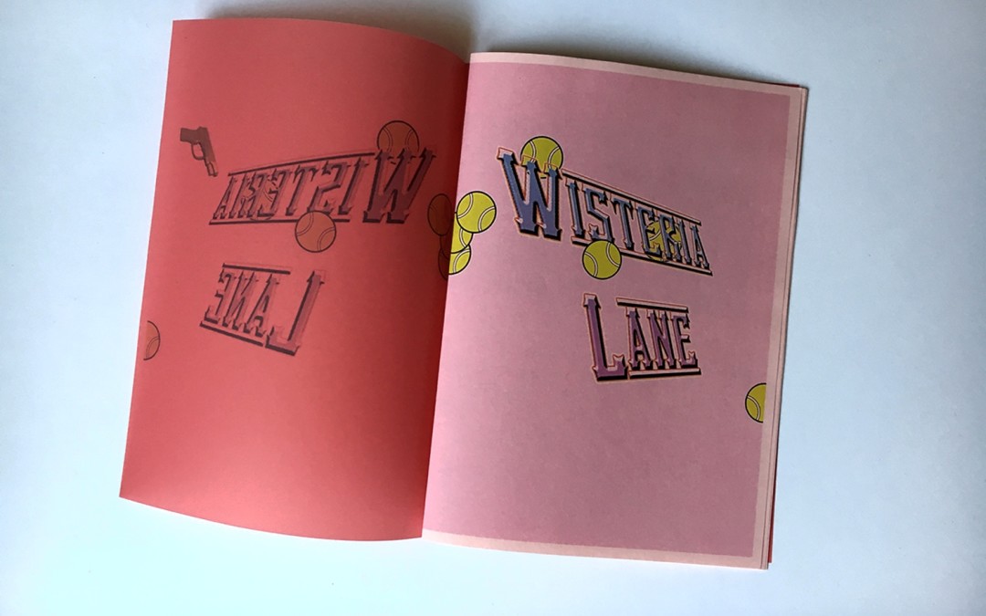 Зин Wisteria Lane — так называлась улица, где жили героини сериала «Отчаянные домохозяйки».