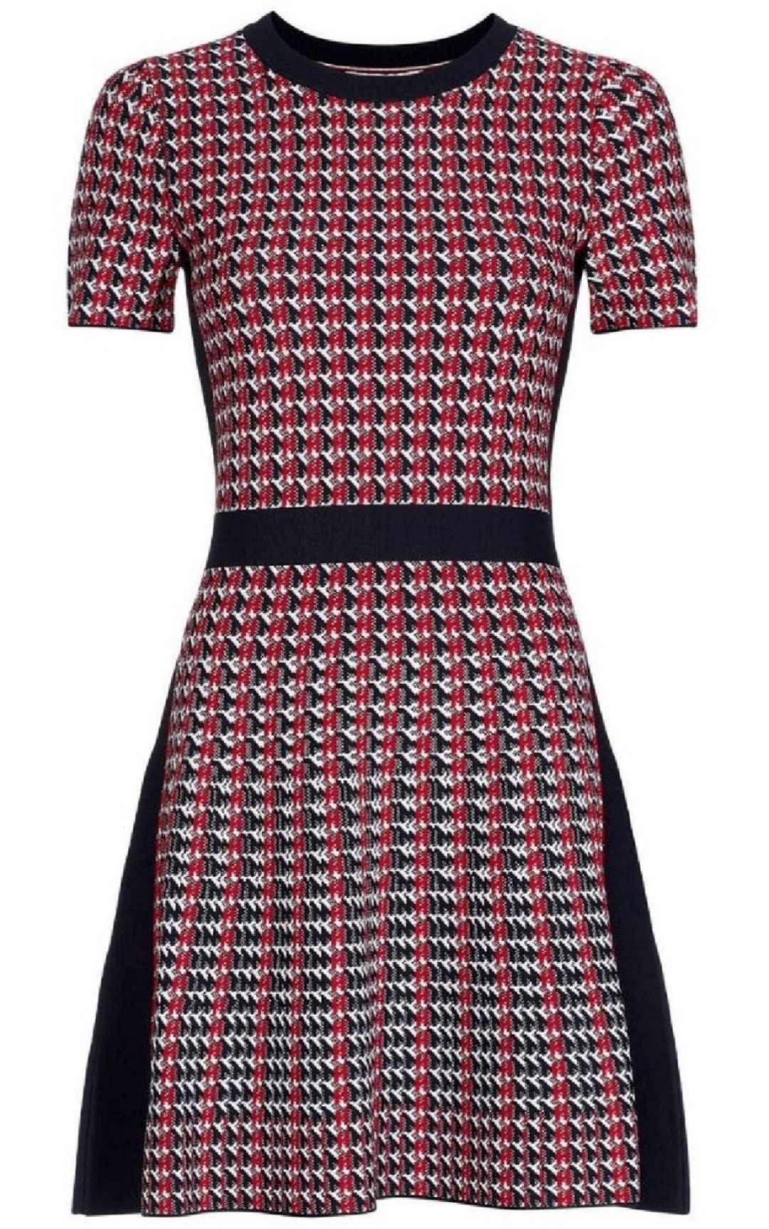 Tommy Hilfiger, 17 990 рублей (Tommy Hilfiger)