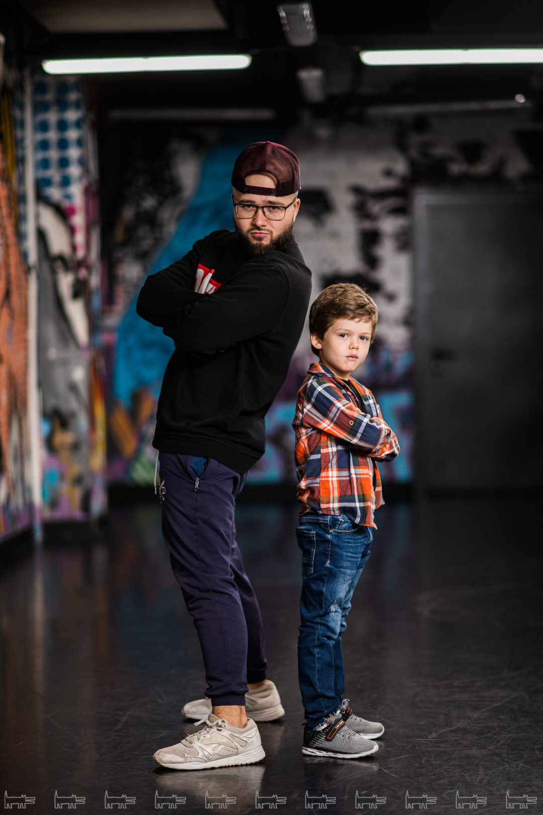 Преподаватель по направлению hip-hop Дима Затинацкий и ​Ролан Газизов