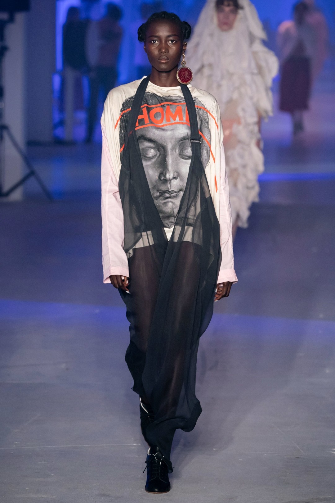 Показ коллекции Andreas Kronthaler for Vivienne Westwood, весна-лето 2020