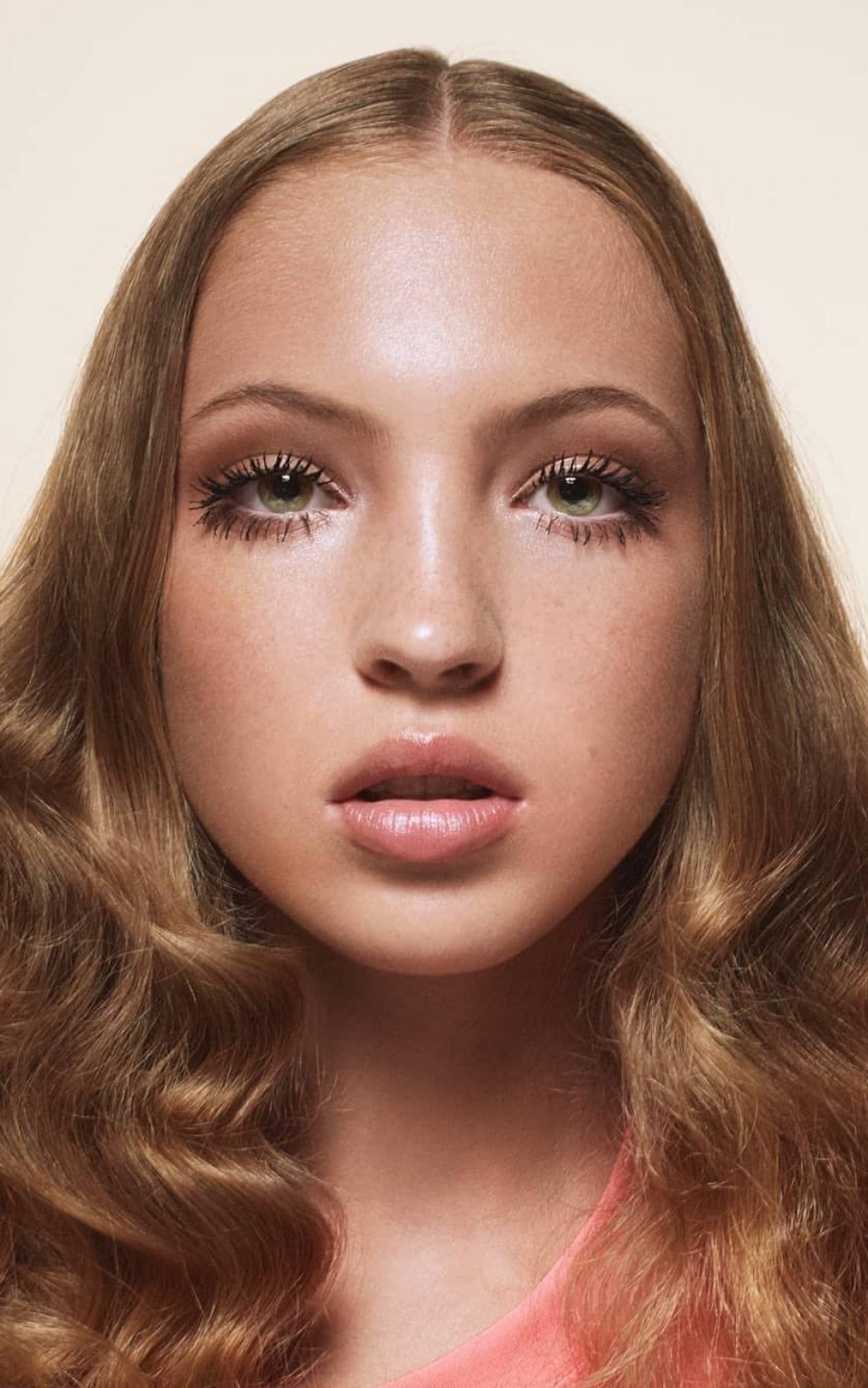 Лила Грейс Мосс в рекламной кампании Marc Jacobs Beauty