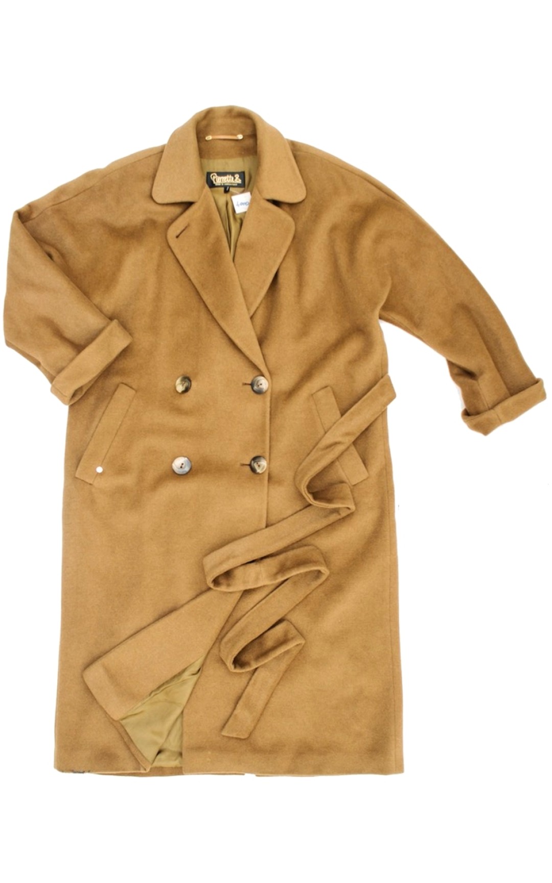 Пальто — словно из фильмов Вуди Аллена о Нью-Йорке, размер M-XL, 4000 рублей («Room Store»)