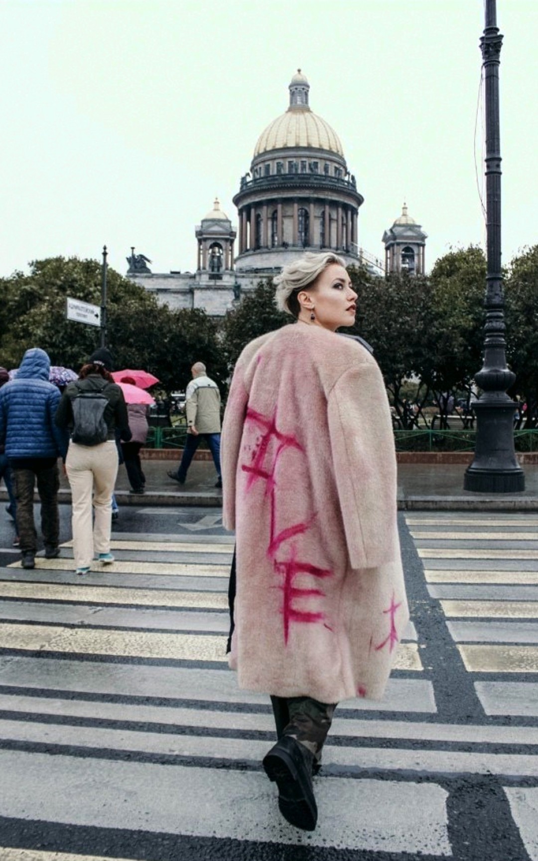 Шуба — с российской кастомизацией, 5500 рублей («Old Baby Vintage»)