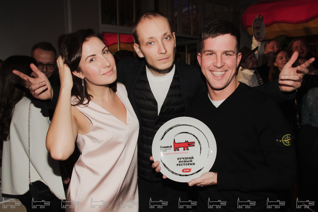 Антон Исаков. Иннокентий Регентов, Ирина Лылова