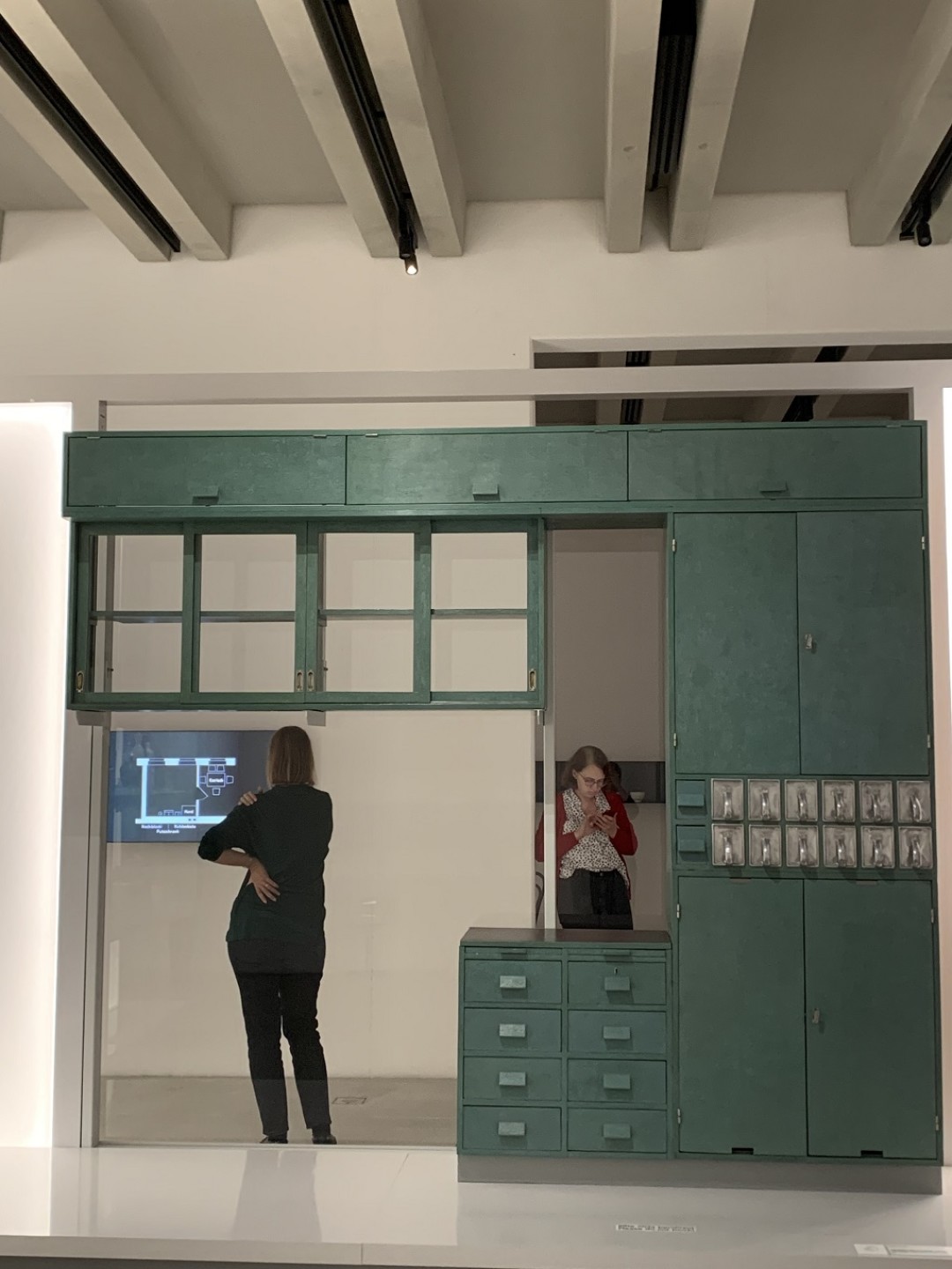 Кухня, из которой выросли современные модульные конструкции