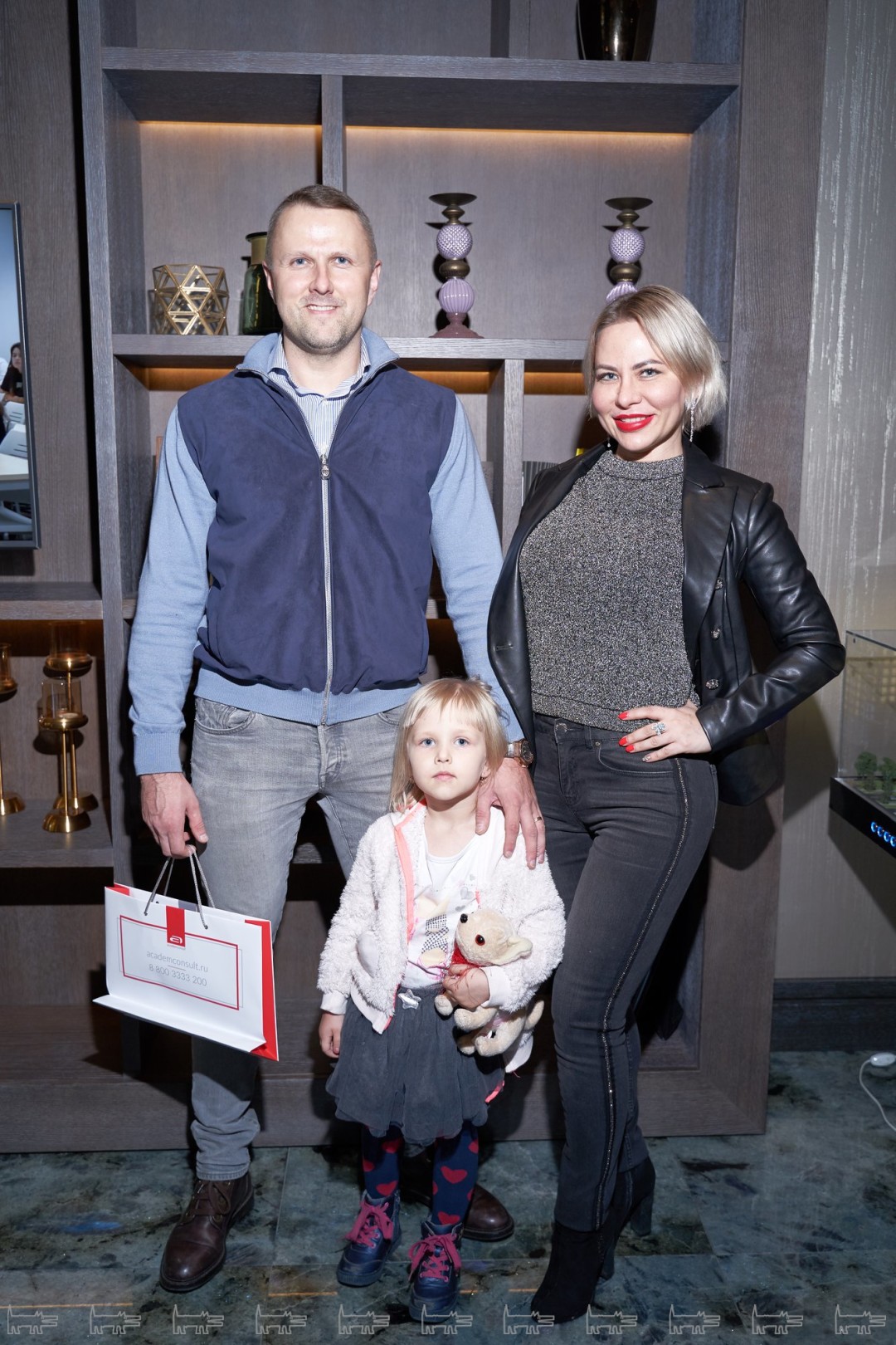 Валерий Тиханов, Мирослава Тиханова