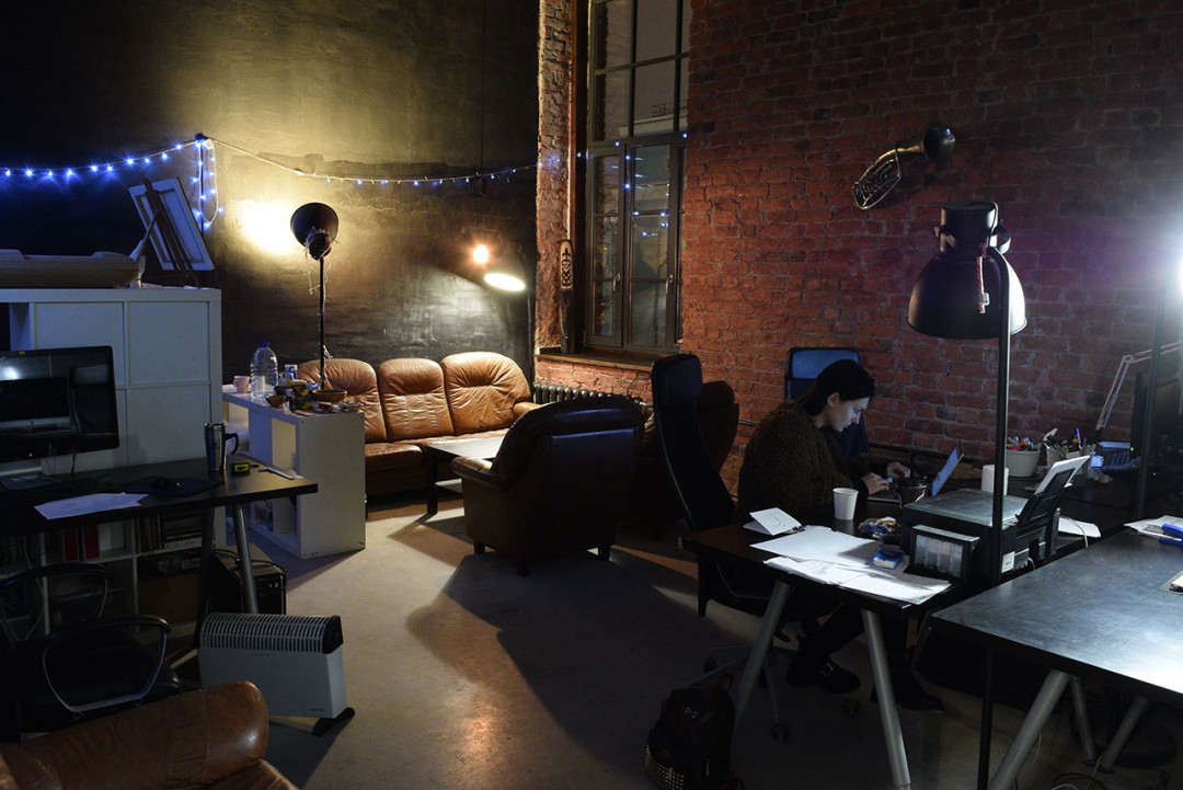 В офисе студии в Севкабель порту