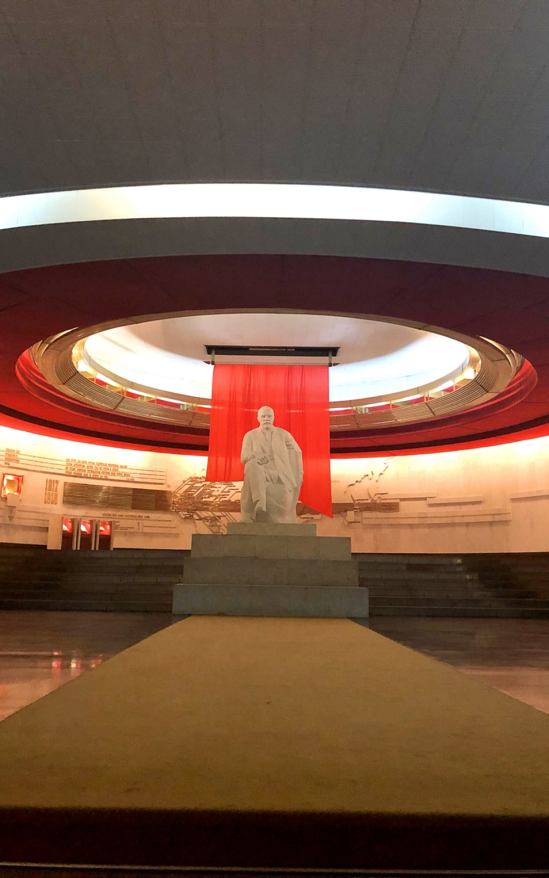 Так выглядит экспозиция Научно-культурного центра В. И. Ленина в Ленинских Горках