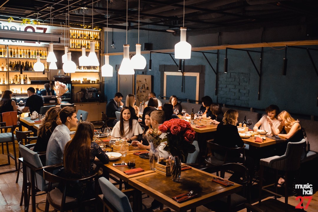 MusicHall27
