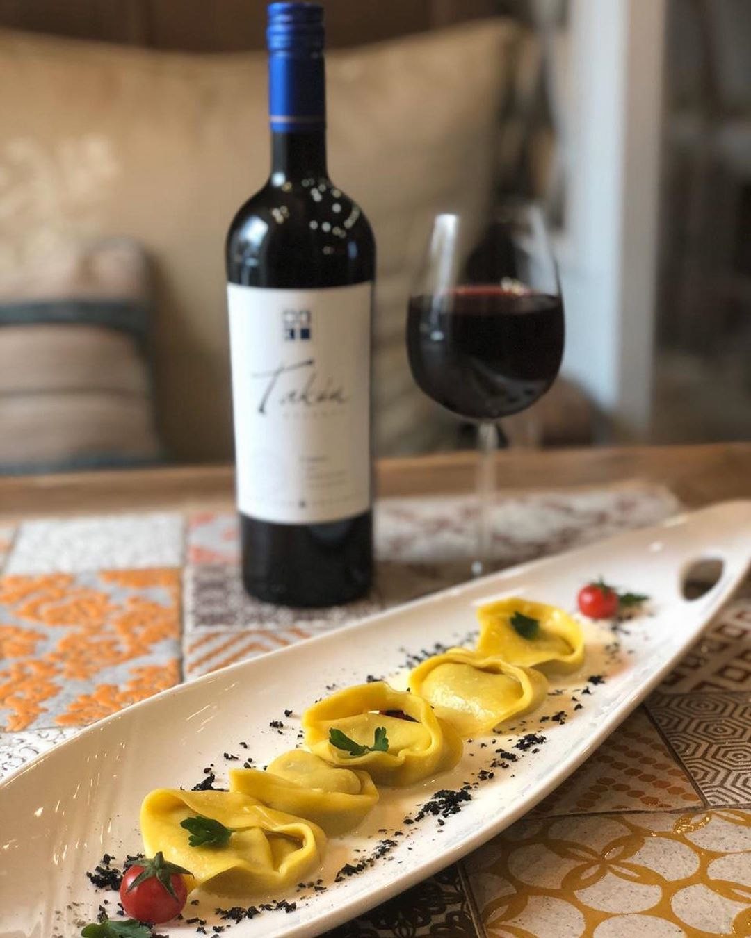 PATRIK CAFE треска, запечённая с картофелем в сливочном соусе