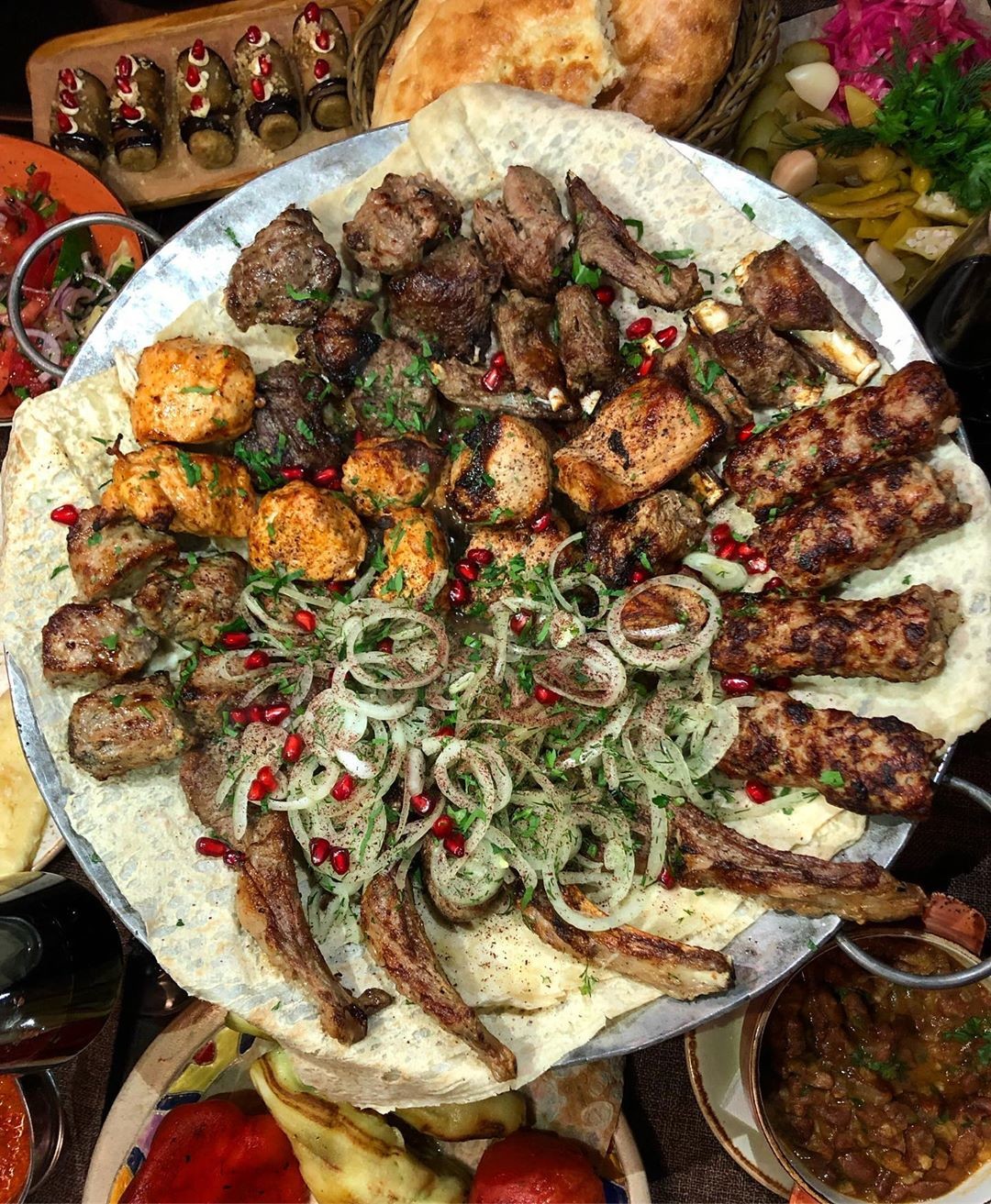 РЕСТОРАН "КАВКАЗСКИЙ ДВОРИК" «кавказское ассорти»