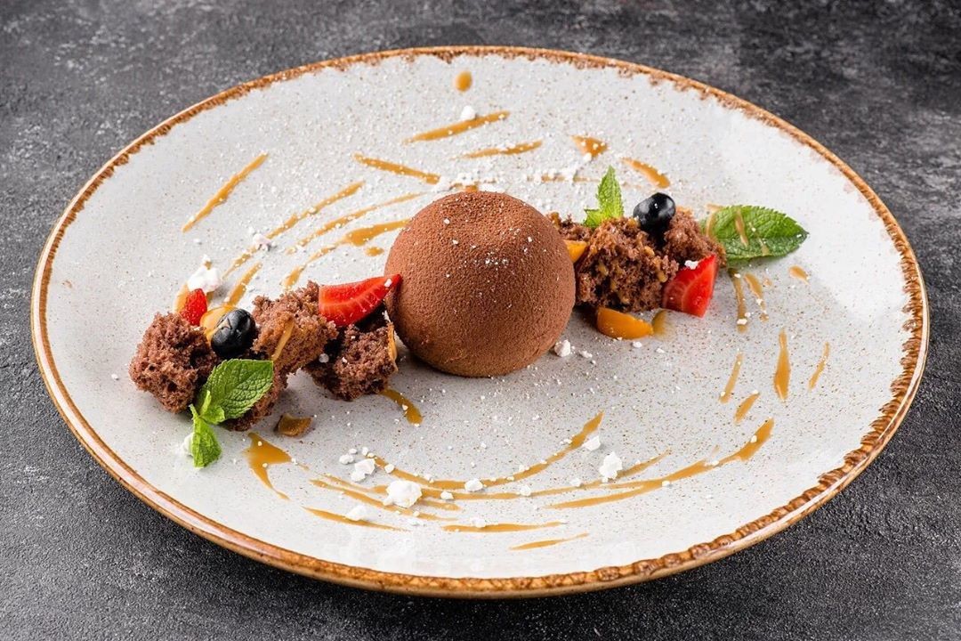 РЕСТОРАН "CHATEAU PINOT" шоколадный метеорит