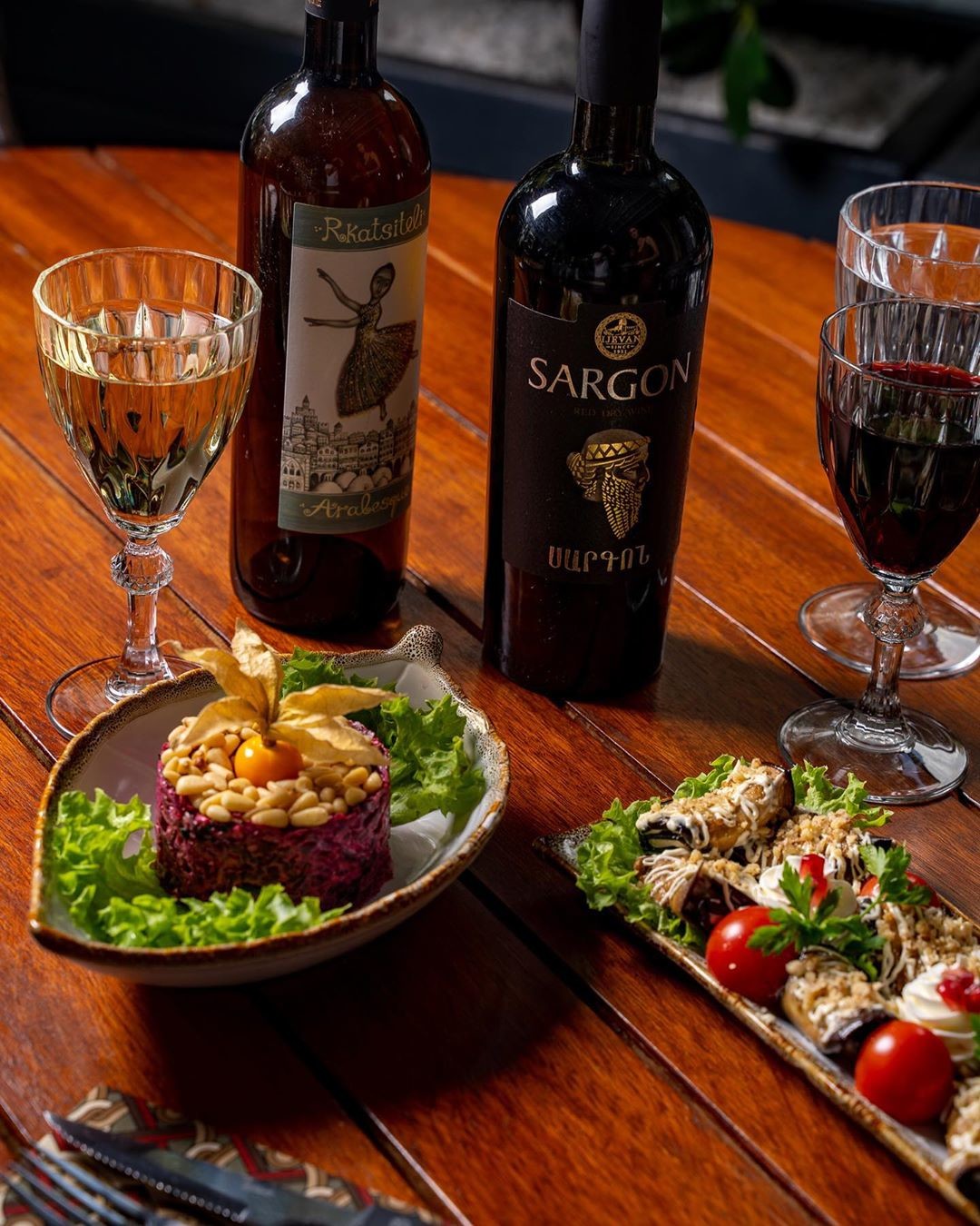 РЕСТОРАН "LAVASH" рулетики из баклажан