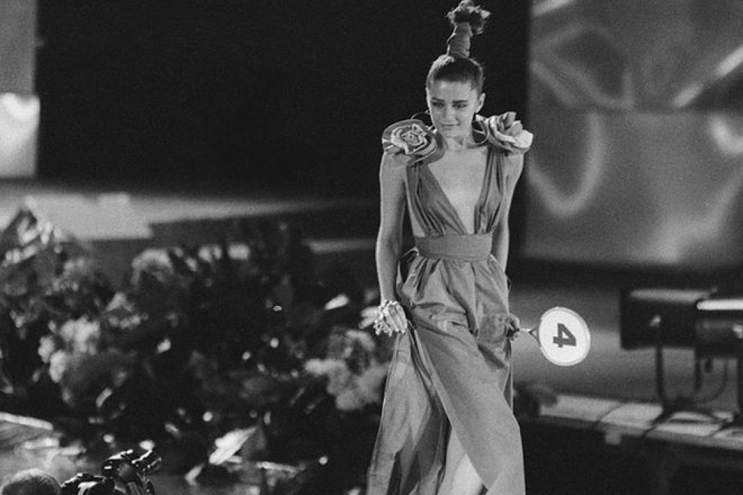 Оксана Фандера на конкурсе красоты «Московская красавица-88»