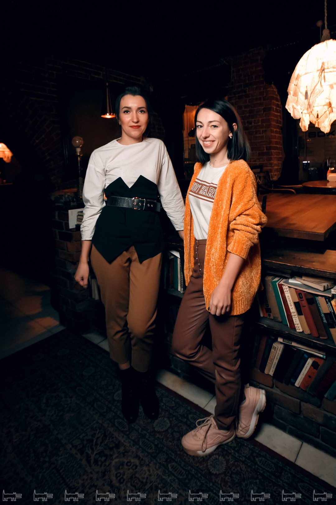 Анастасия Федотова и Логинова Катерина