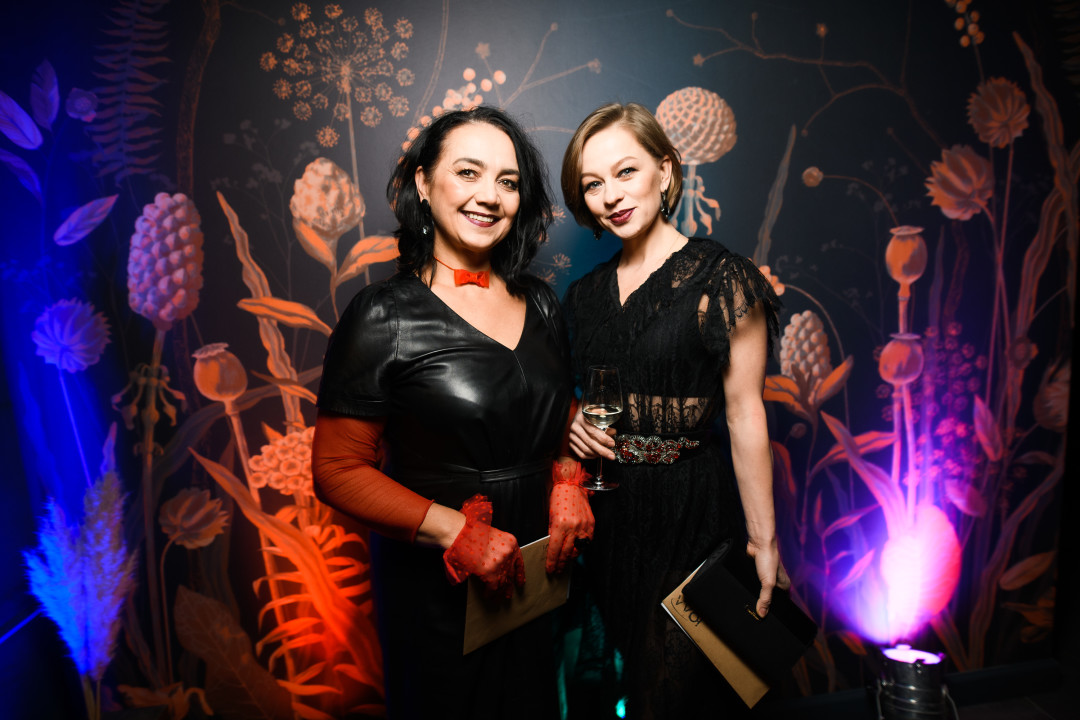 Евгения Гладикова, Ирина Лянгасова