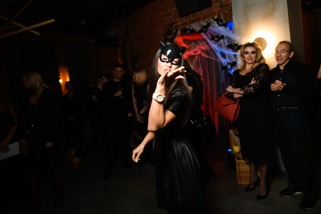 Анна Нескоромная