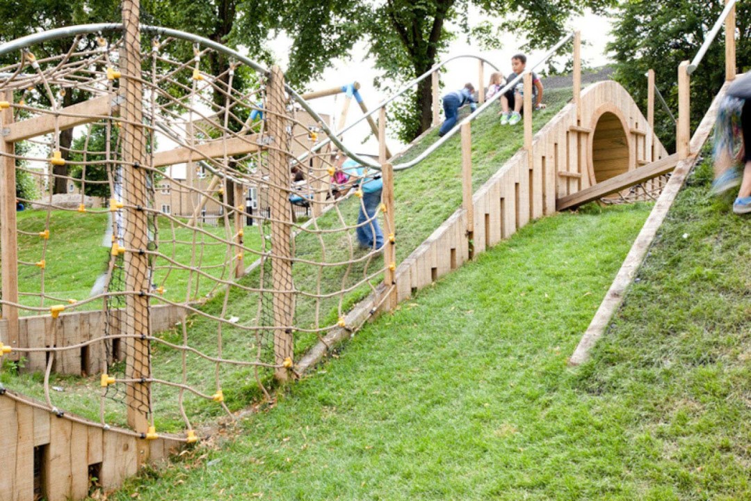 Evelyn Court Play Area, Erect Architecture