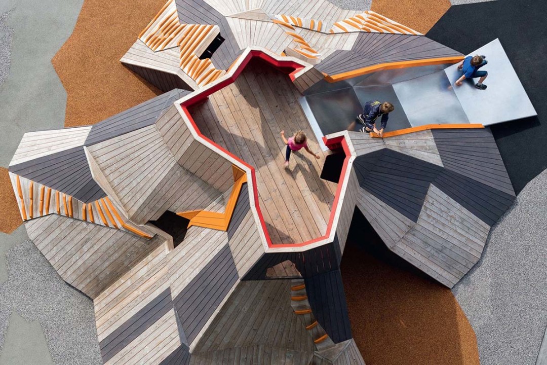 The Volcano, Monstrum