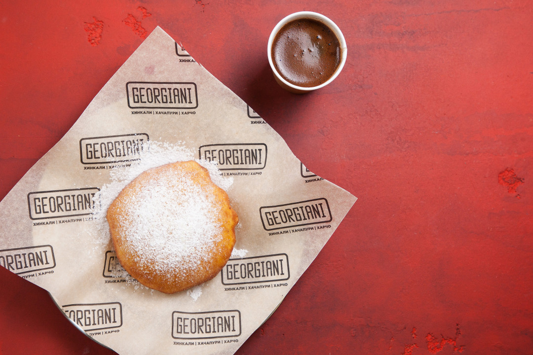 Грузинский пончик и кофе по-восточному