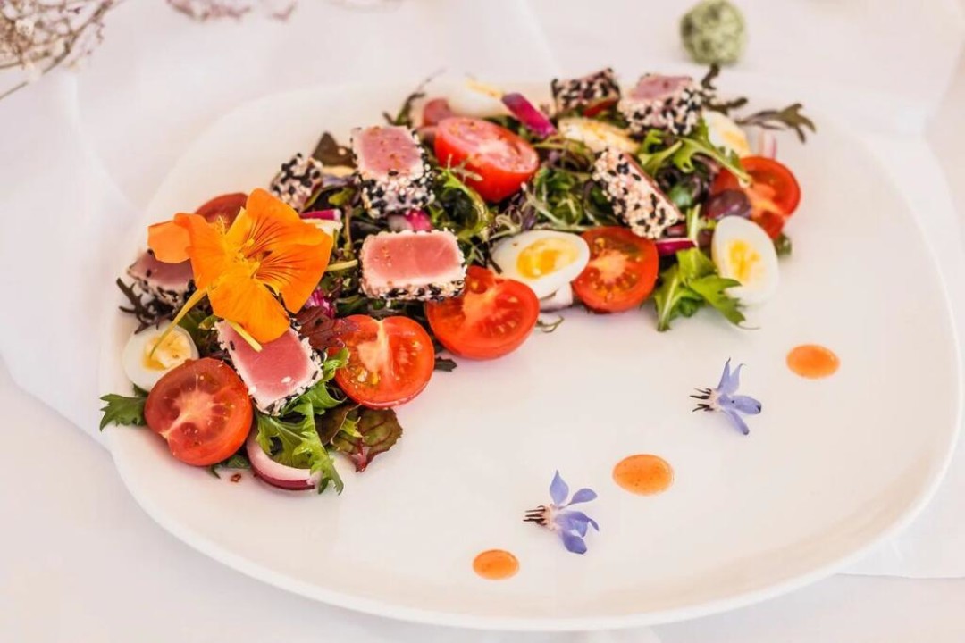 Ресторан "Отдых" Салат из тунца