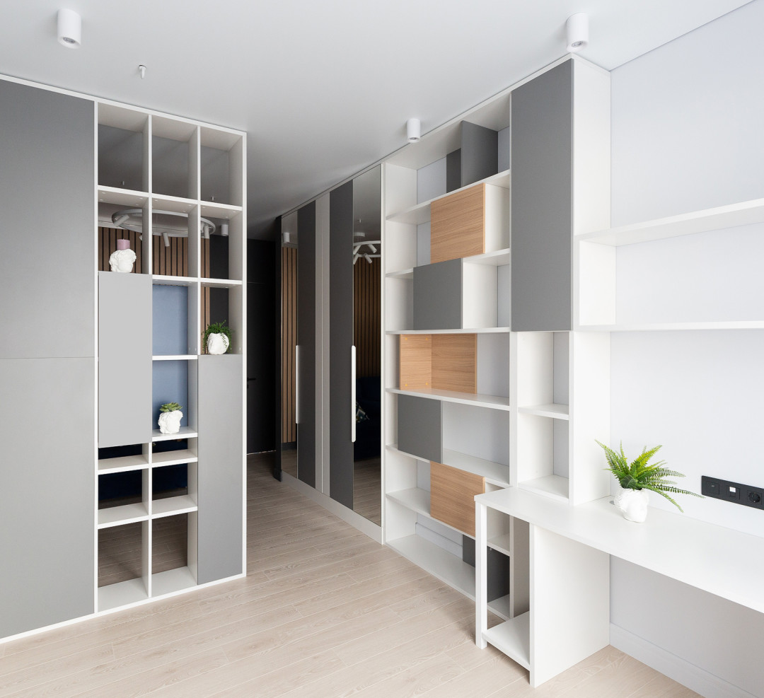 Для подсветки по периметру использовали диодную ленту Luxe-класса со сроком службы 50 тысяч часов