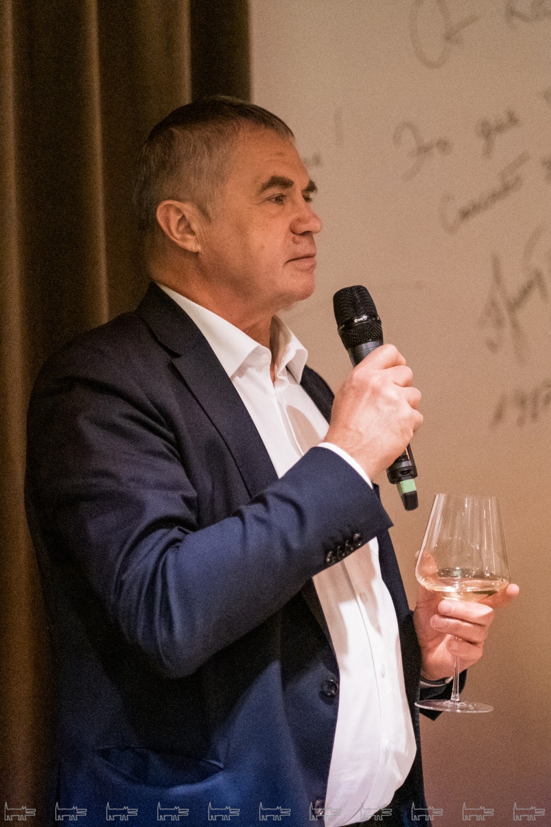 Александр Медведев