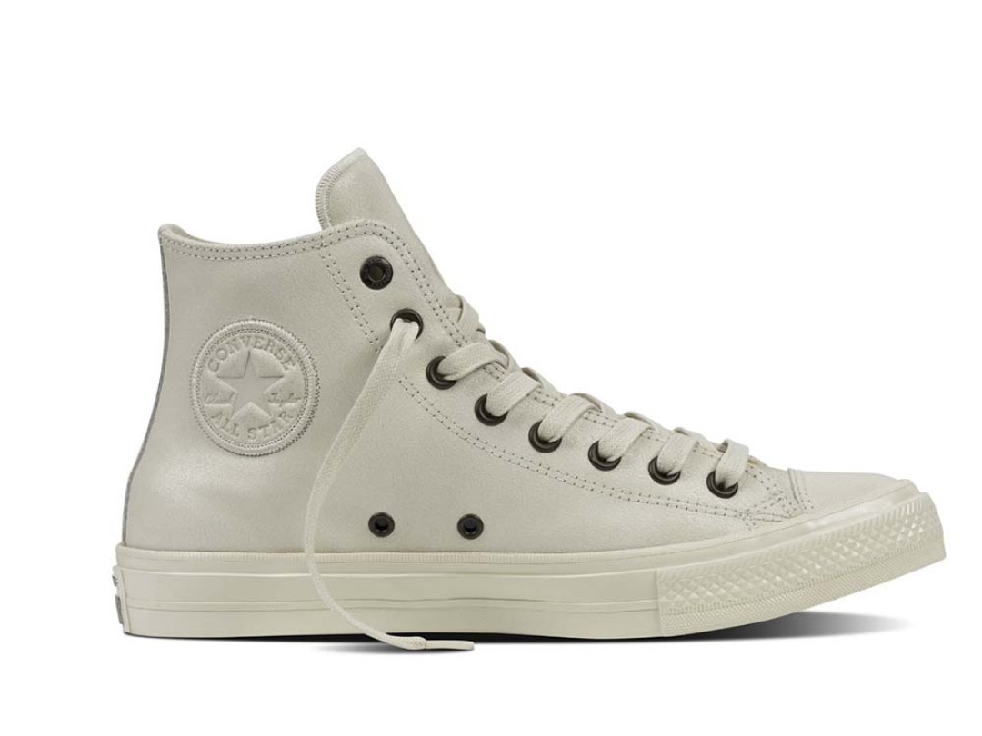 Converse: прежняя цена 13600 руб. — новая цена 4760 руб.