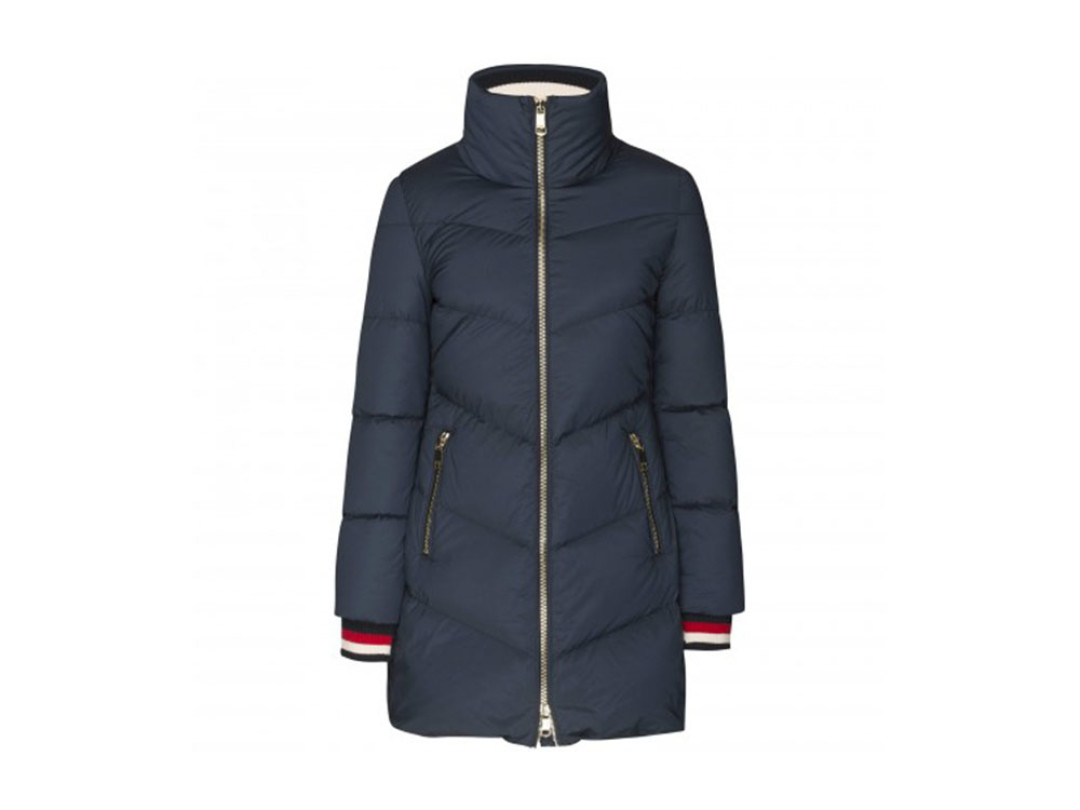 Tommy Hilfiger: прежняя цена 28990 руб. — 14203 руб.