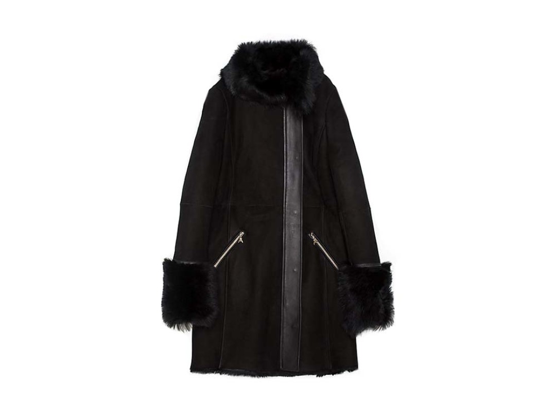 Patrizia Pepe: прежняя цена 129400 руб. — новая цена 32350 руб.