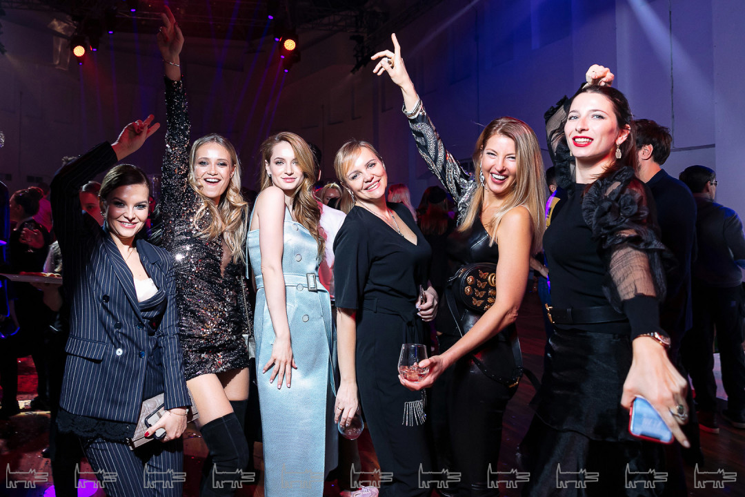 Ольга  Газеева, Анна Лагойская, Юлия Роженцева. Екатерина Некипелова, Наталья Дрампьян, Анна Каменева