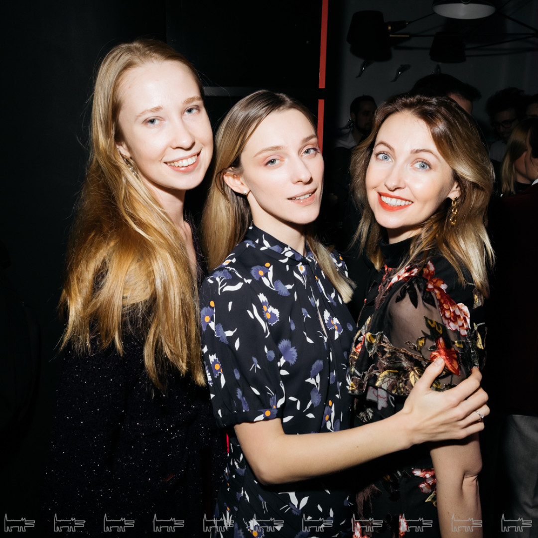 Наталья Карасева. Елизавета Зиновьева, Елена Гончарова