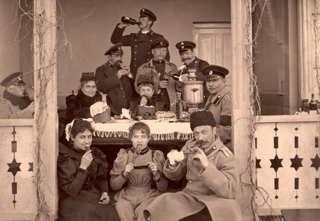 Фото: Неизвестный автор. Снимок на память. 1910-е. Собрание МАММ.