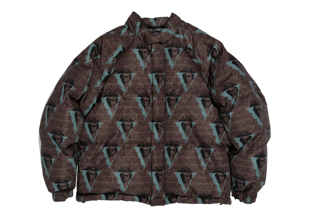 Пуховик Undercover x Valentino, 165 355 рублей (DayNight)