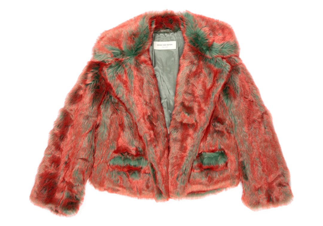 Шуба из искусственного меха Dries Van Noten, 74 606 рублей (DayNight)
